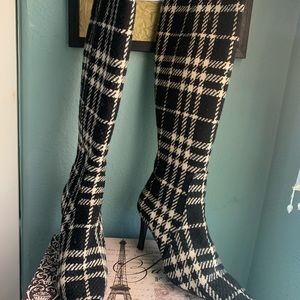 Burberry boots
